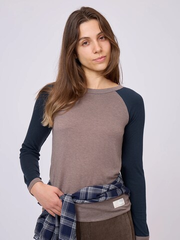 T-shirt 'Gamze' Odd Molly en marron : devant