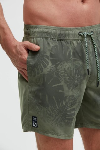 CAMP DAVID Board Shorts in Green