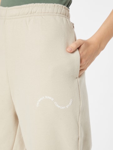 Comfort Studio by Catwalk Junkie Tapered Hose 'EASY GOING' in Beige