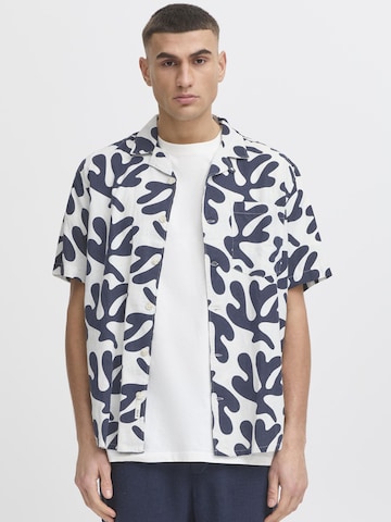 !Solid Comfort fit Button Up Shirt ' SDOLAVI ' in White