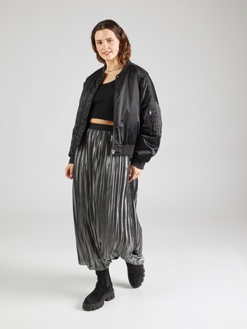 ONLY Carmakoma Kjol 'CARSHIVER' i silver
