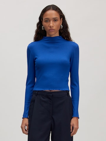 EDITED - Camiseta 'Daniela' en azul: frente