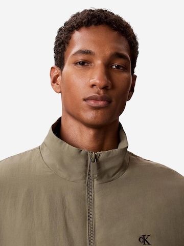 Calvin Klein Jeans - Abrigo de entretiempo 'LV04RG500G' en verde