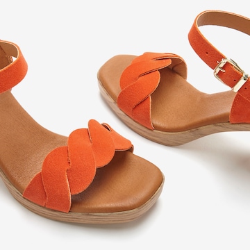 LASCANA Sandals in Orange
