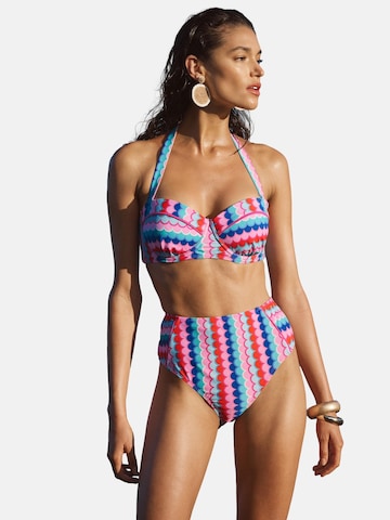 love & roses Push-up Bikinitop in Roze: voorkant