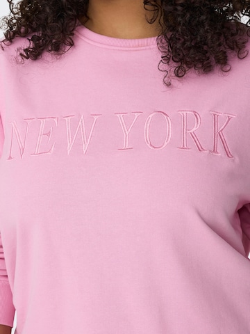 ONLY Carmakoma Sweatshirt 'Lucine' in Roze