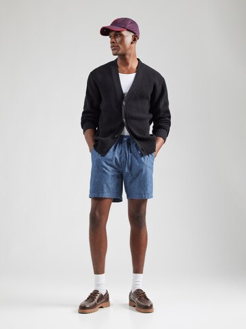 Abercrombie & Fitch Regular Shorts in Blau