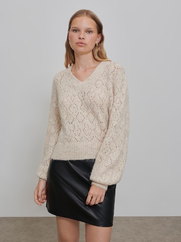 Pullover 'Walk in the Rain' di florence by mills exclusive for ABOUT YOU in beige: frontale