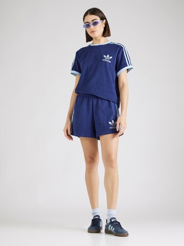 ADIDAS ORIGINALS Loosefit Kalhoty – modrá