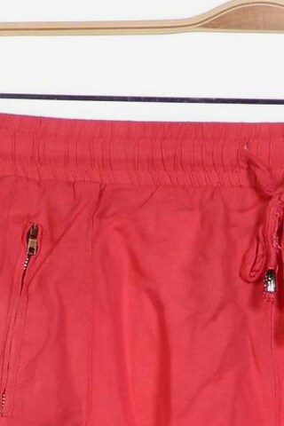 Aprico Shorts M in Rot
