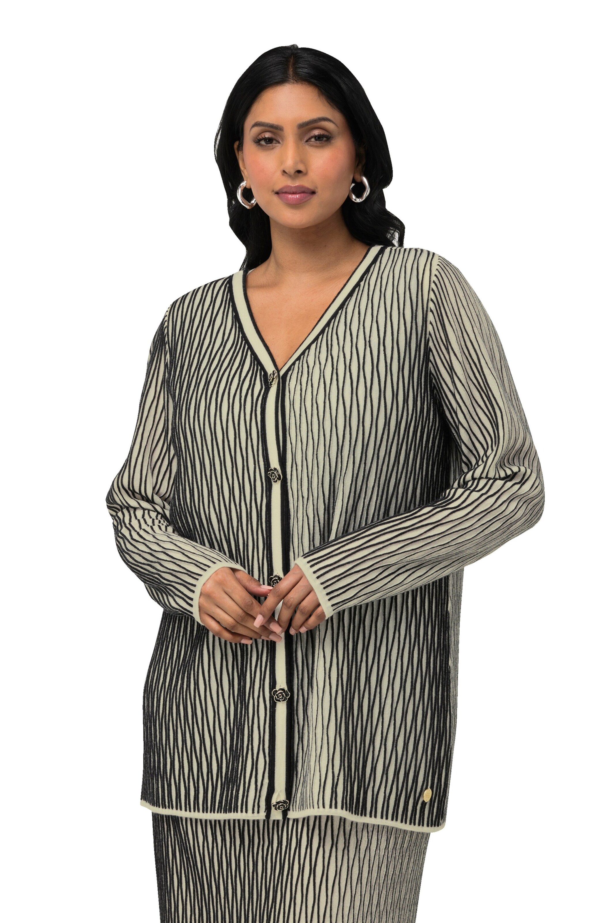 Ulla Popken Strickjacke in Beige: Vorderseite