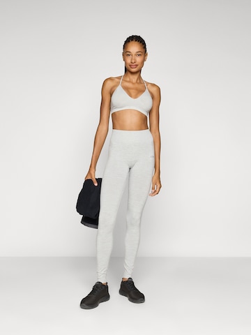 Bustier Soutien-gorge de sport 'Smooth' ICANIWILL en gris