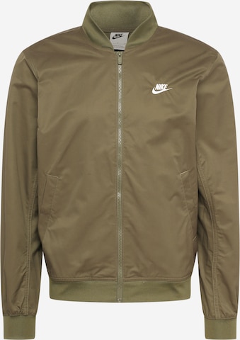 Nike Sportswear Tussenjas in Groen: voorkant