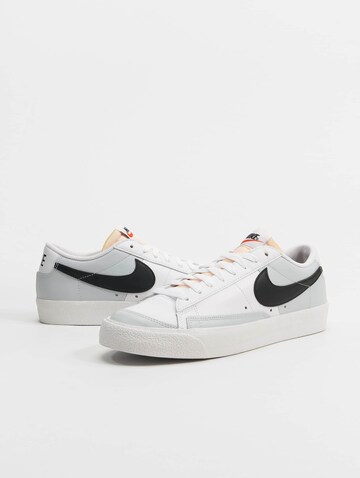 NIKE Athletic Shoes 'Blazer Lo'77' in White