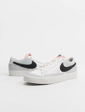 NIKE Athletic Shoes 'Blazer Lo'77' in White