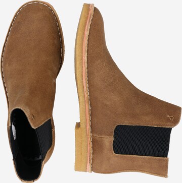 Superdry Chelsea boots in Bruin