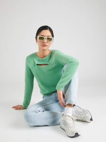 ONLY - Pullover 'PIUMO' em verde