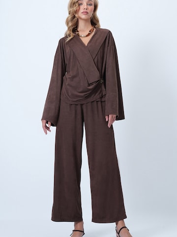 Trend Alaçatı Stili Kalhotový kostým – hnědá