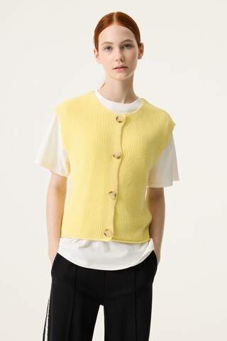 GARCIA Knit cardigan in Yellow: front