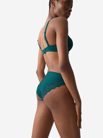 TRIUMPH Slip in Green