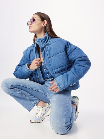 Calvin Klein Jeans Přechodná bunda 'Light Denim' – modrá