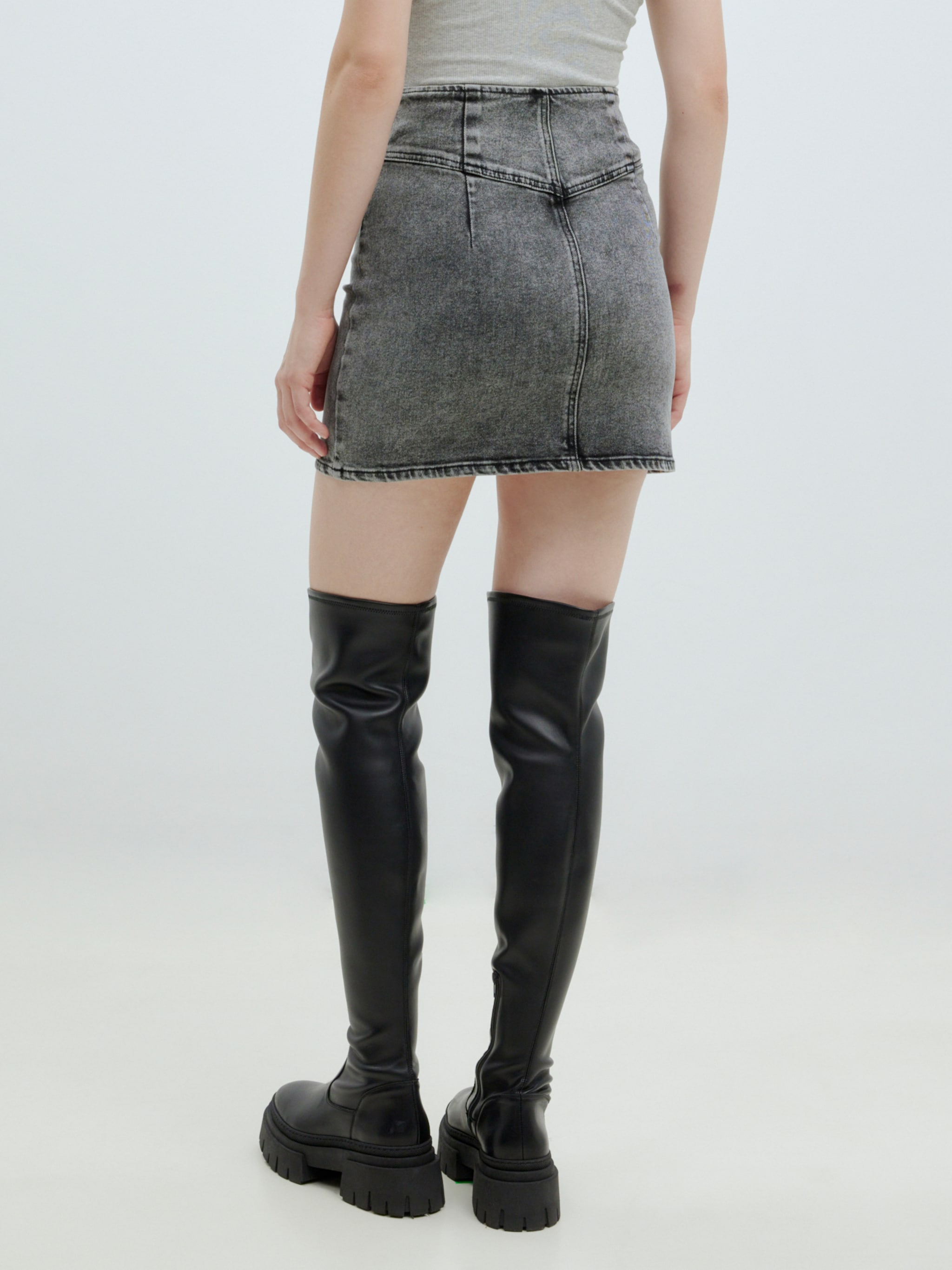 EDITED Produits Jupe 'Sadie' noir denim