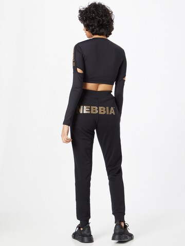 NEBBIA - Tapered Pantalón deportivo en negro