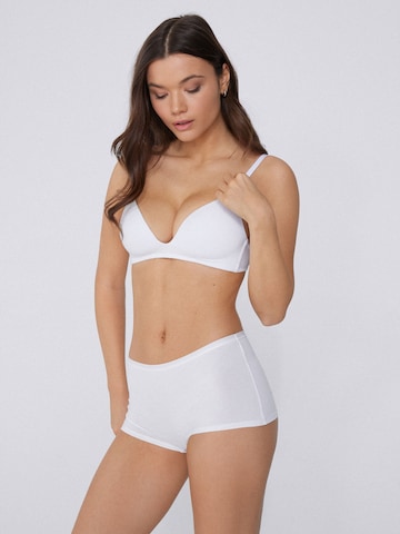 Tezenis Triangle Bra in White