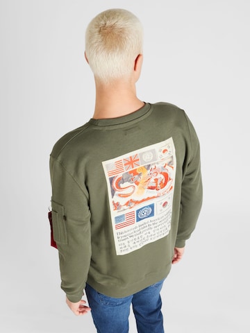 ALPHA INDUSTRIES Sweatshirt in Groen: voorkant