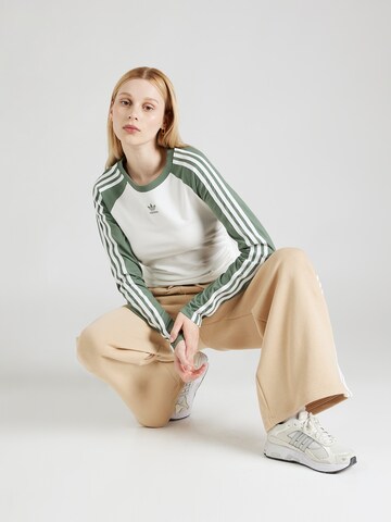 T-shirt ADIDAS ORIGINALS en blanc