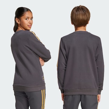 ADIDAS ORIGINALS Sweatshirt 'Manchester United Terrace Icons' in Black