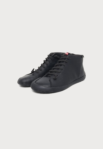 Boots stringati 'Peu Path+' di CAMPER in nero: frontale