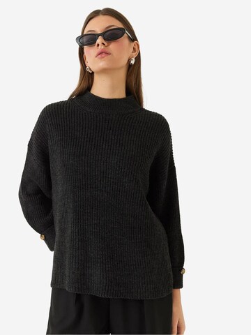 Pullover di Bianco Lucci in grigio: frontale