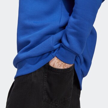 ADIDAS ORIGINALS Sweatshirt 'Trefoil Essentials ' i blå