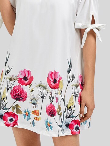 LapaPlus Sommarklänning 'Women Dress' i vit