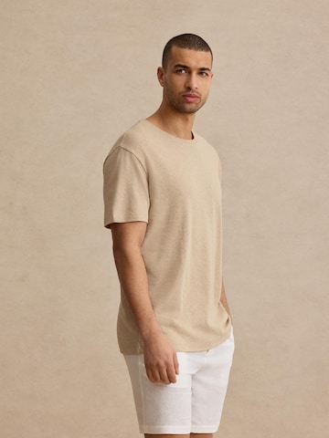 T-Shirt 'Caspar' DAN FOX APPAREL en beige : devant
