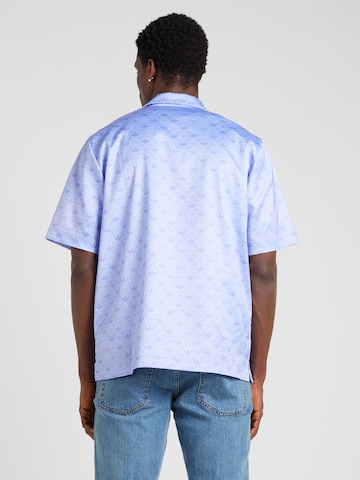 ADIDAS ORIGINALS - Ajuste regular Camisa en lila