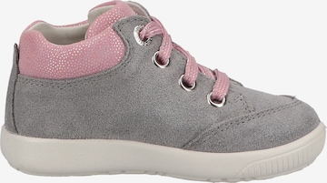 Chaussure basse 'Starlight' SUPERFIT en gris