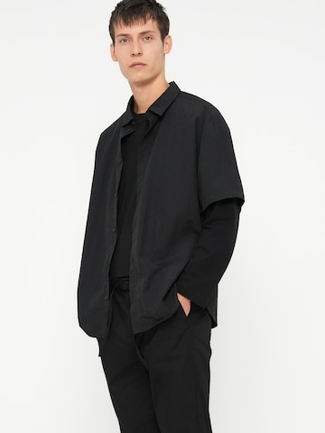 Only & Sons Tapered Pleat-front trousers 'ONSTURINO' in Black