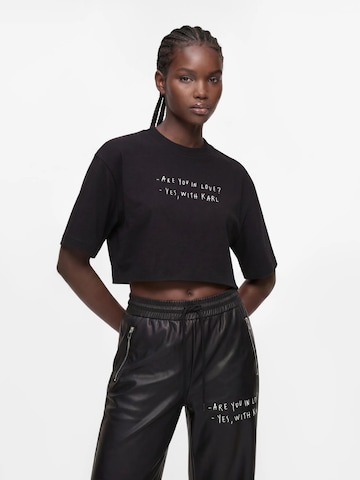 Tricou 'KLJ X Pietro Terzini' de la KARL LAGERFELD JEANS pe negru: față