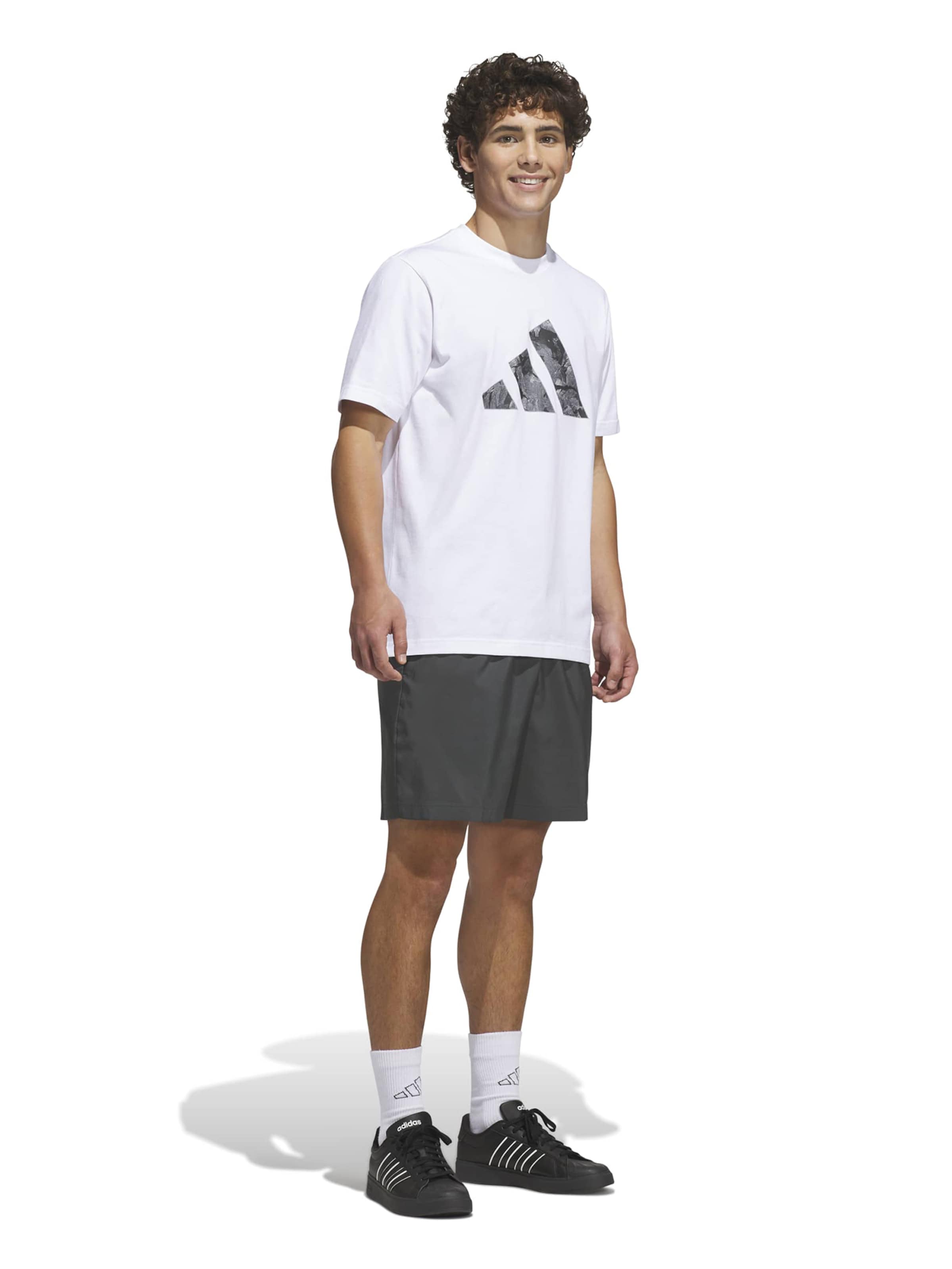 ADIDAS SPORTSWEAR Λειτουργικό μπλουζάκι 'PHOTRK' σε λευκό