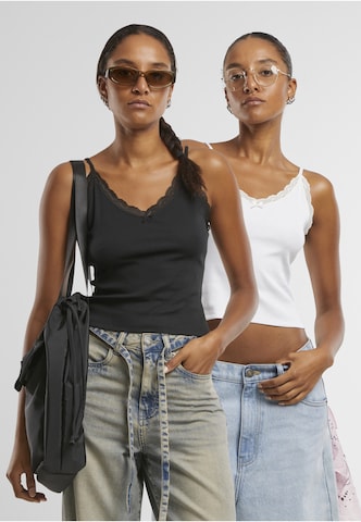 Haut Urban Classics en noir : devant