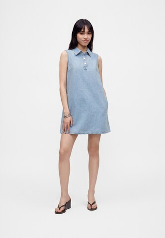 Rochie de la GAP pe albastru