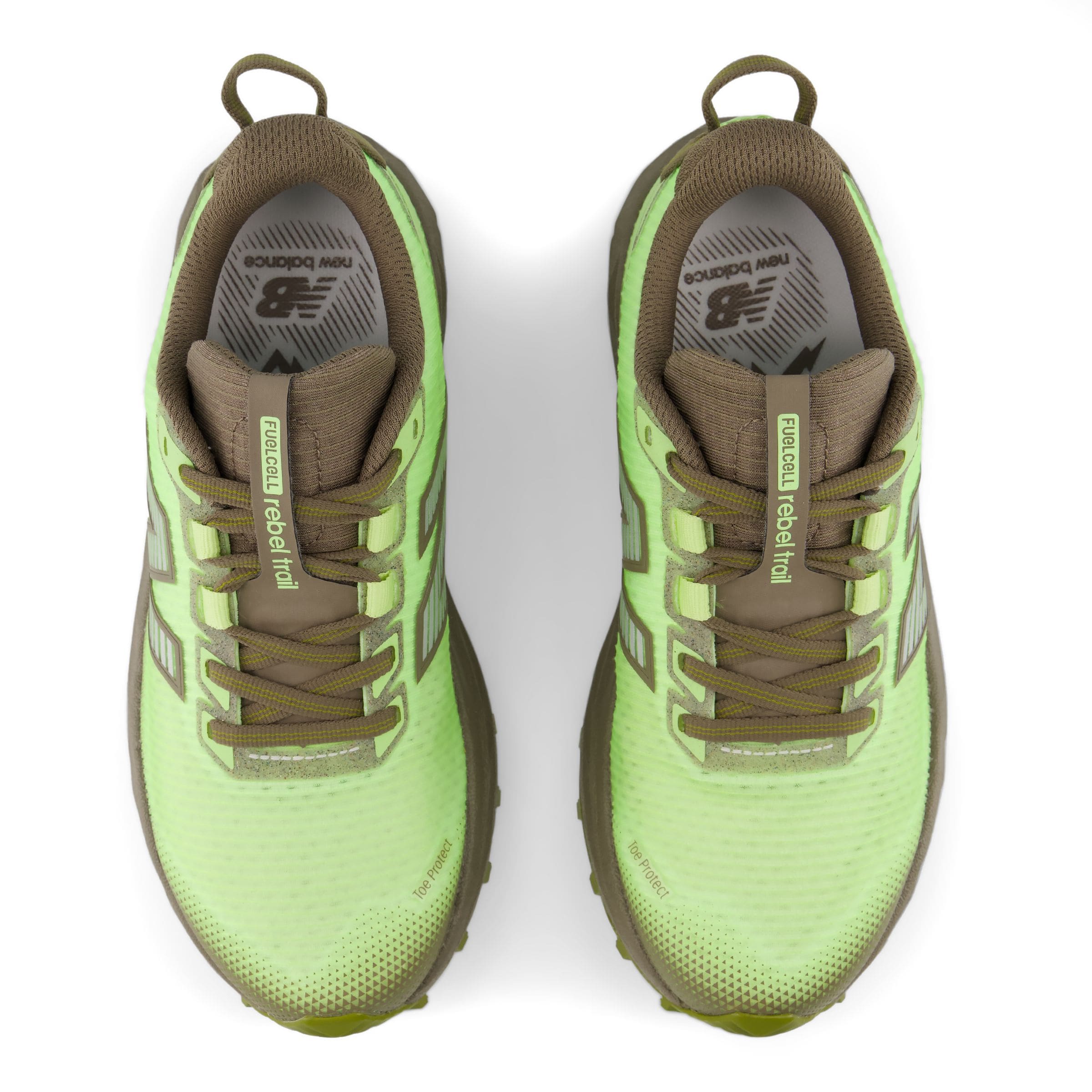 Chaussure de course 'Rebel Trail' new balance en vert