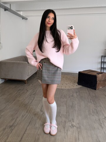 About You x Dani Klieber Sweater in Pink
