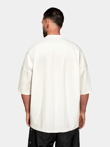 Maglietta 'Maison Blanc T-Shirt - T17985' di Made By Society in bianco