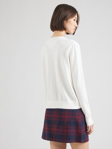 Tommy Jeans Sweter 'ESSENTIAL' w kolorze biały