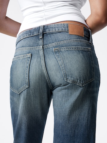 Regular Jean 'Arrow' WEEKDAY en bleu