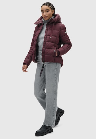 Veste d’hiver 'Amayaa-1' MARIKOO en rouge