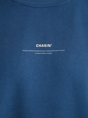 CHASIN' Sweatshirt 'Regent Round' in Blauw